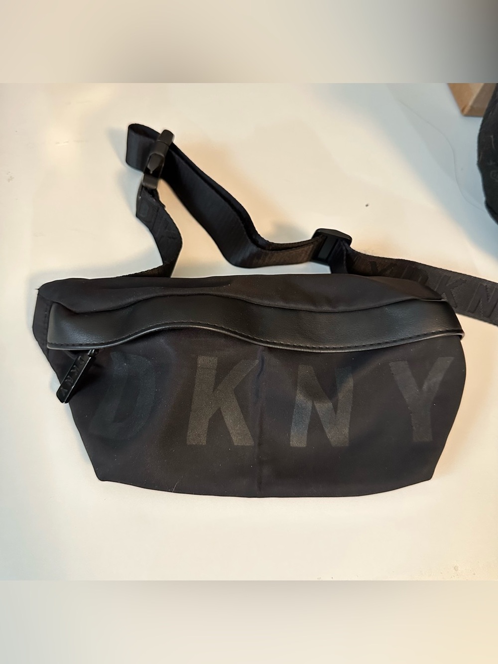 DKNY Black Logo Belt Bag Fanny Pack Crossbody Unisex
